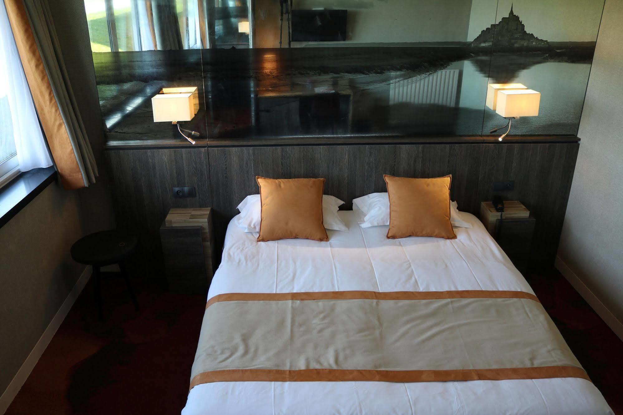 Hotel De La Digue Mont-Saint-Michel Экстерьер фото